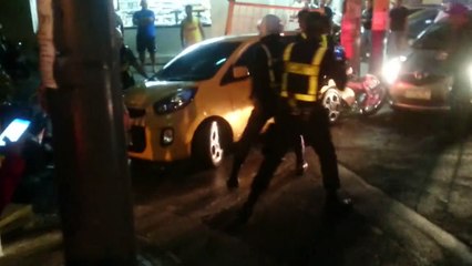 Crazy Yellow Kia Driver Rams Cars In Philippines