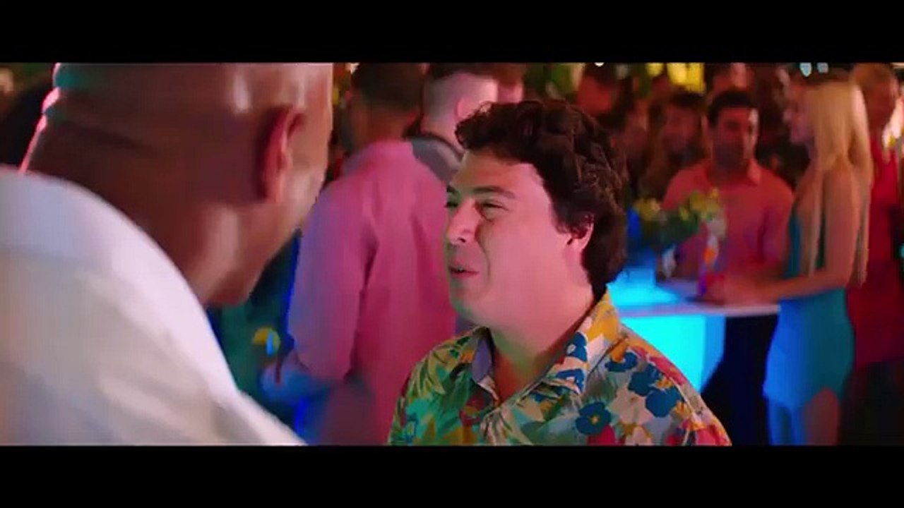 BAYWATCH Suit Rides Up Our Butts! 2017 Alexandra Daddario Funny Movie HD