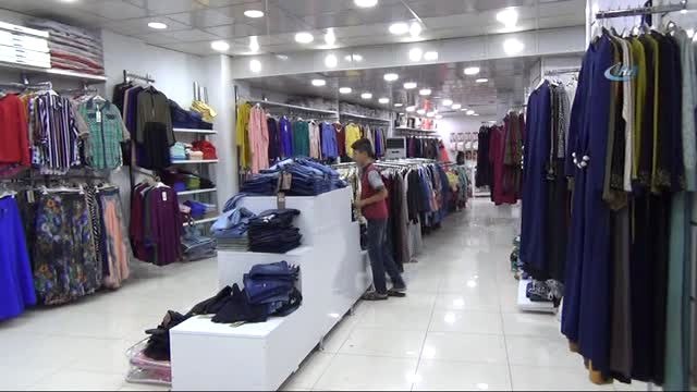 Bayrama Saatler Kala Vatandaşları Alışveriş Telaşı Sardı