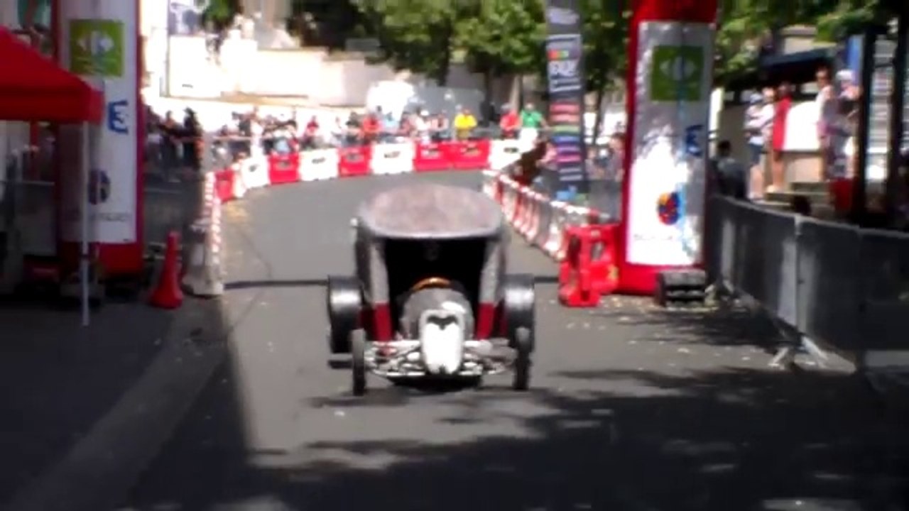 course de caisse a savon. LA DESCENTE INFERNALE  part 4