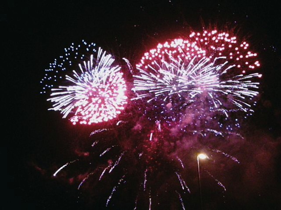 REPLAY - Feu pyrotechnique The Bridge Saint-Nazaire 24 juin 2017