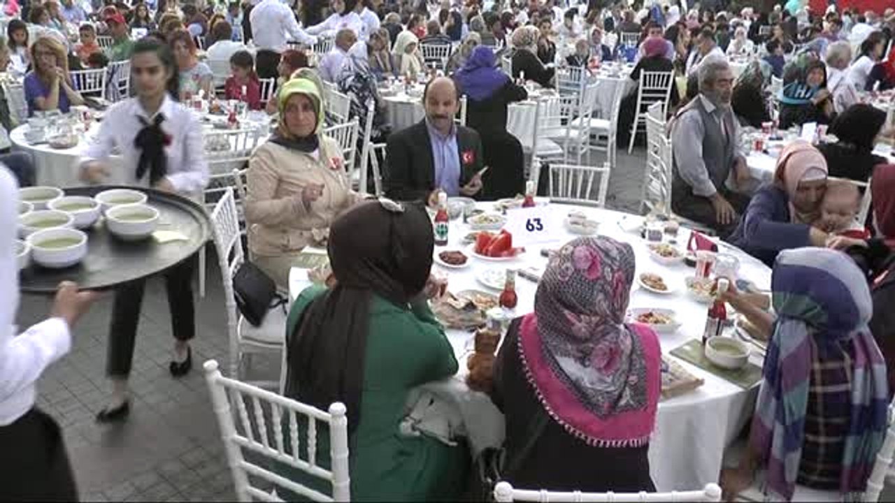 15 Temmuz Şehit Yakınları ve Gaziler İftarda Buluştu