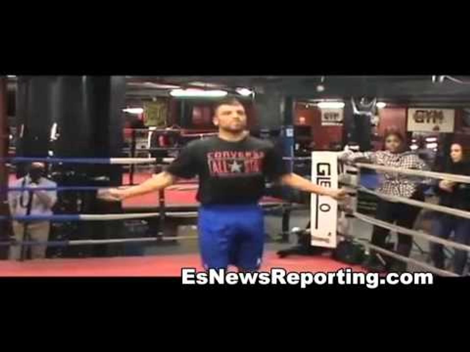 victor ortiz talks trash on floyd mayweather and marcos maidana  EsNews Boxing
