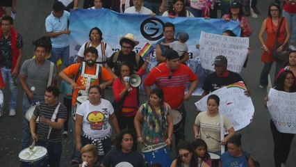 Comunidad LGTBI de Guatemala sale a las calles y pide respeto a sus derechos