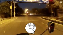 Sunday morning riding - INDIdfgrA GATE _ Rajpath _ Bajaj V15 _ Indian bikers _ motovlog