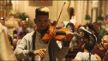Violinista venezolano pide paz en una 