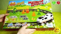 TRAINS FOR CHILDREN VIDEO: Fun Slides Railway Puzzle PlaySet with Little Train Toys Review