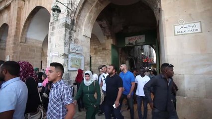 Mescid-i Aksa'da Bayram Namazı