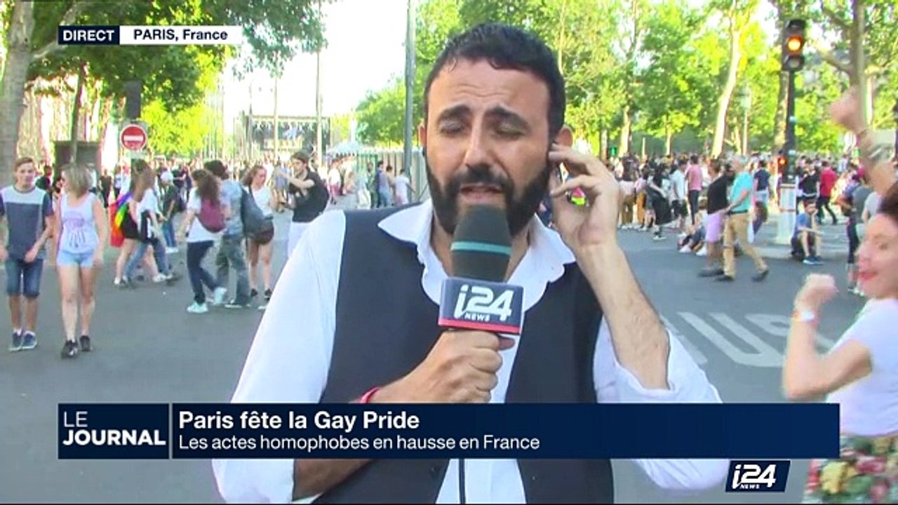 40e anniversaire de la Gay Pride : des milliers de personnes à la marche des fiertés à Paris