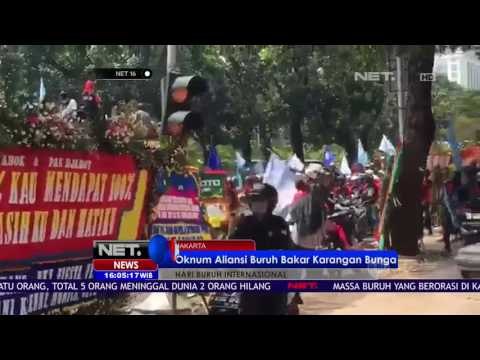 Oknum Aliansi Buruh Bakar Karangan Bunga Ahok Djarot NET16