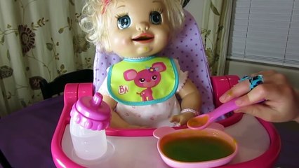 Bébé vivant apprend à pot poupée va pipi dans sa toilette pot graphique jouet récompense