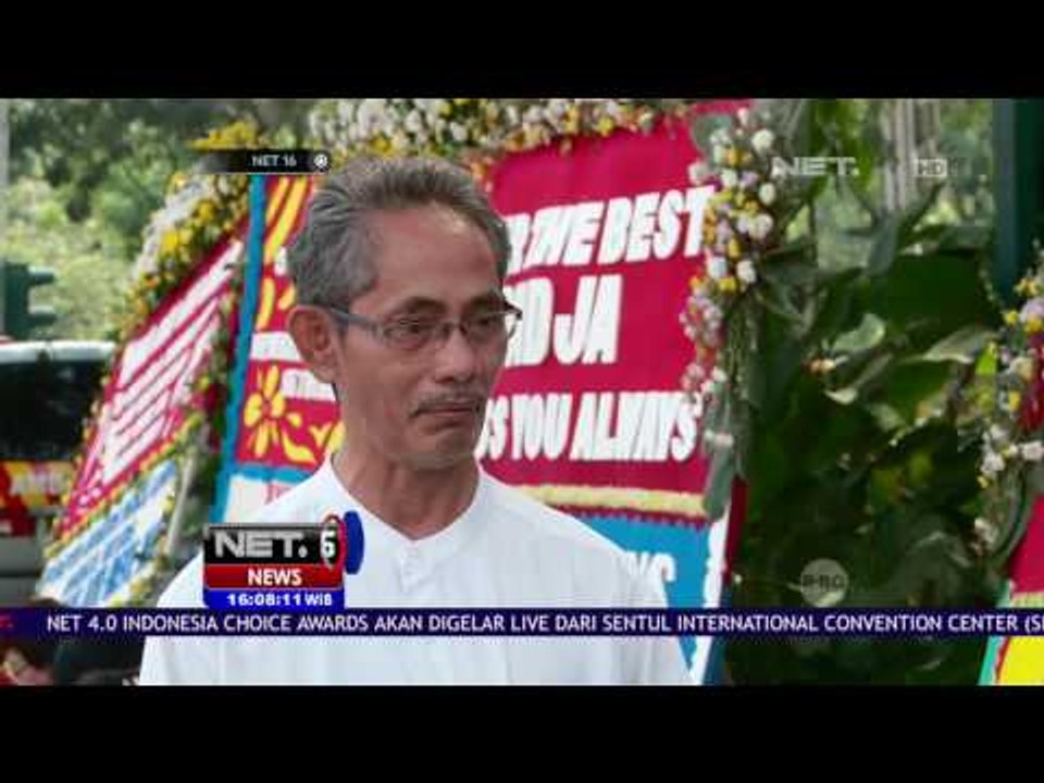 Merambahnya Berbagai Karangan Bunga ke Berbagai Institusi - NET16