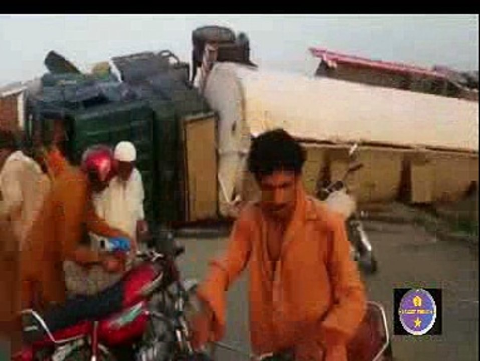 Bahawalpur Oil Tanker Blast Incident Video 2017 || Before and after Blast Video