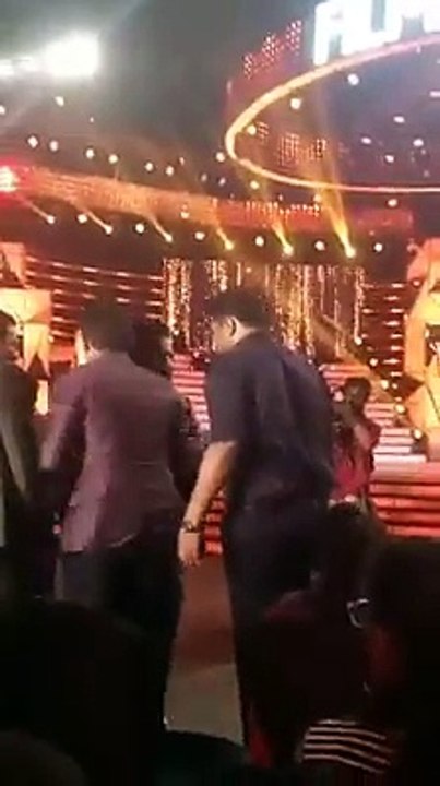 Rana touches feet of Jr NTR