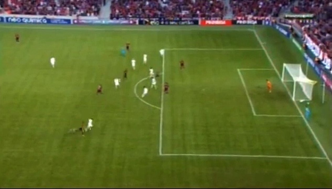 Atletico Paranaense - Vitoria 2-1