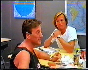 The Rift (1990) - VHSRip - Rychlodabing