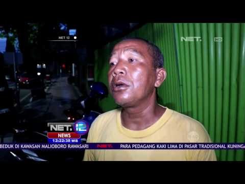 Warung Sedekah di Kudus Siapkan Menu Berbuka Puasa Gratis - NET 12