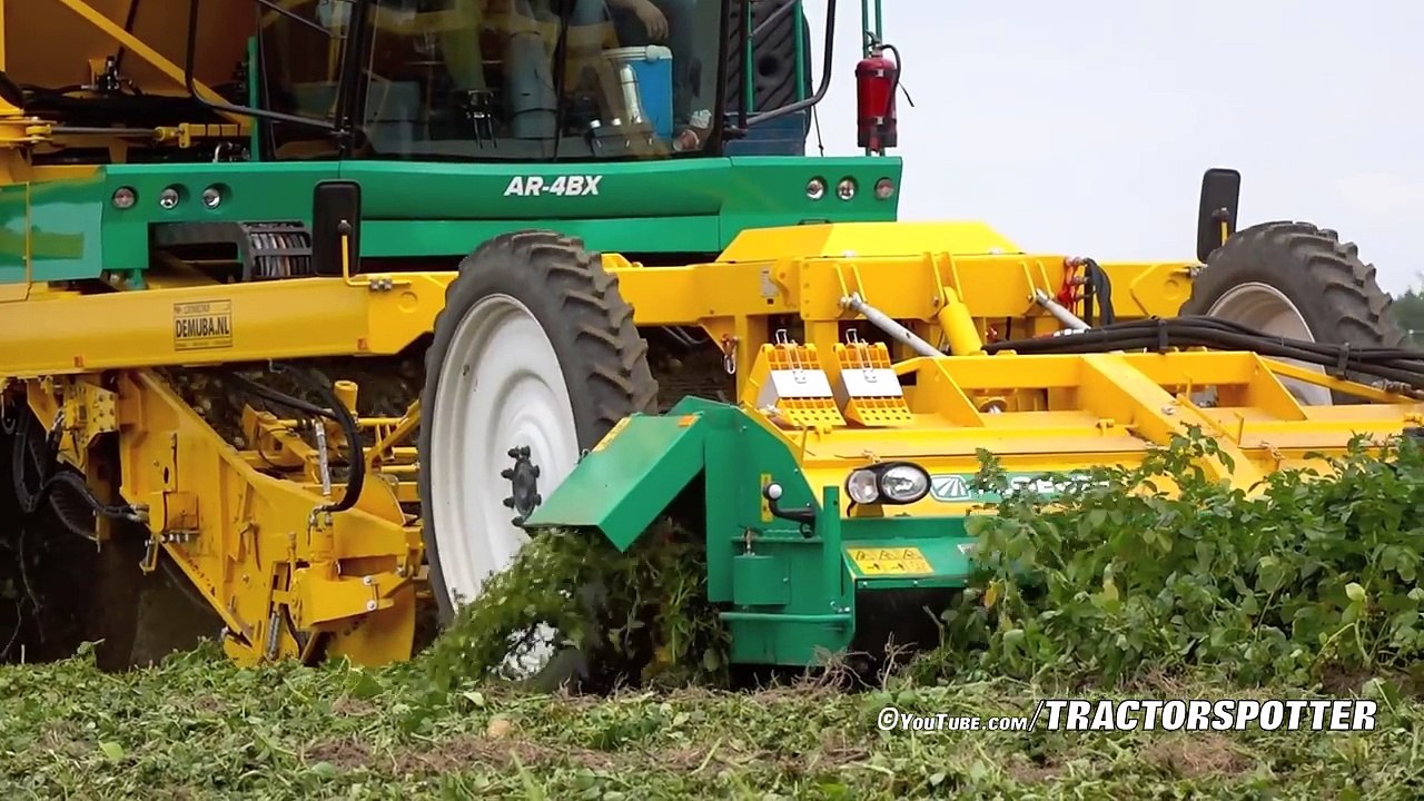 Potato Harvest   PLOEGER AR-4BX + Fendt & New Holland   Demijba   Van Peperstraten
