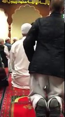 برطانیہ میں ایک امام مسجد نے ووٹنگ کے ذریعہ عید کا اعلان کردیا