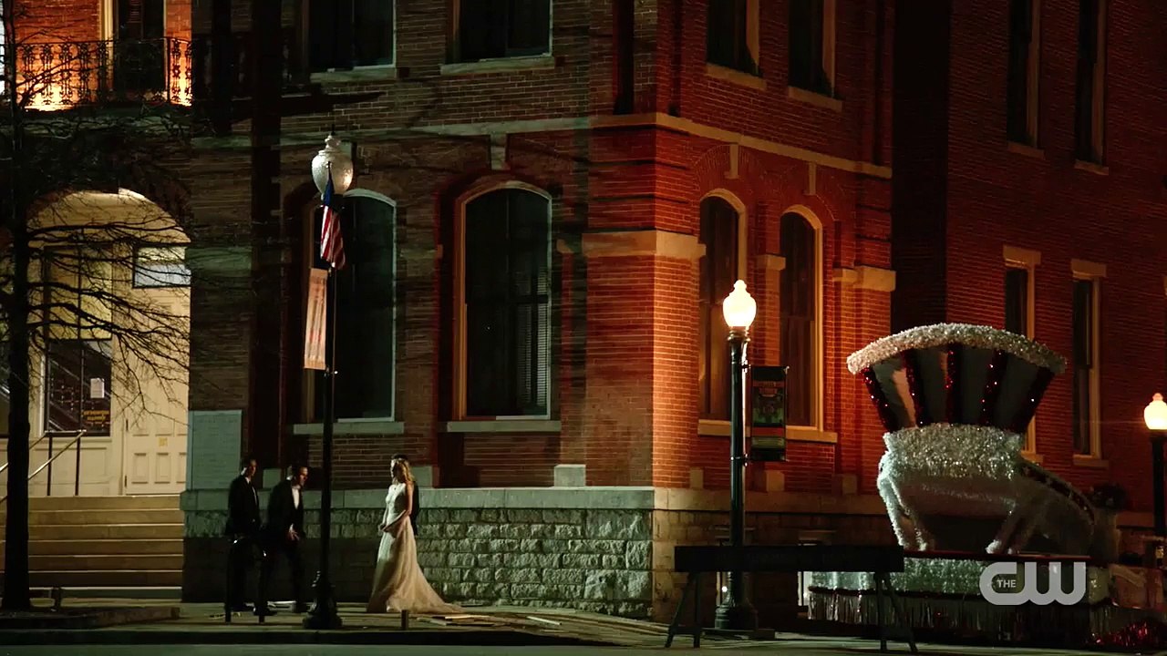 The Vampire Diaries - scène coupée du final de la série entre Stefan et Caroline (VO)