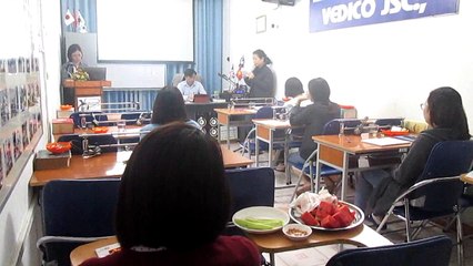 Học phiên dịch nối tiếp tại Hà Nội - Conse interpretation training in Hanoi (2)
