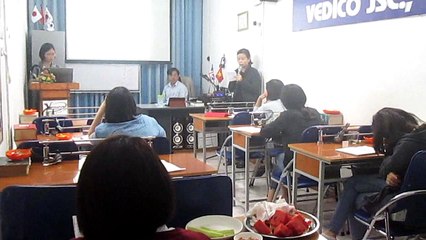 Học phiên dịch nối tiếp tại Hà Nội - Conse interpretation training in Hanoi (4)