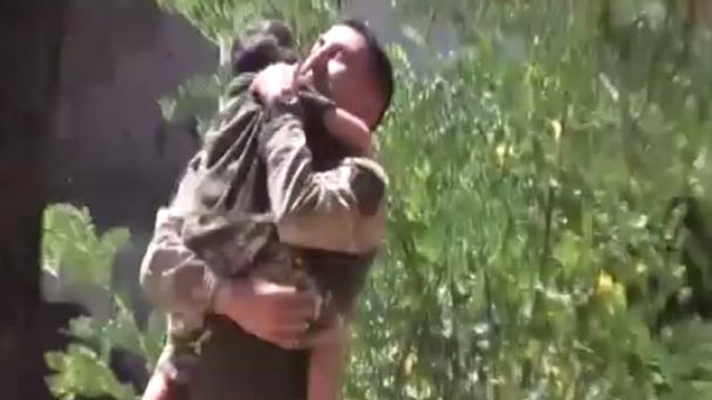 Bayram Sabahı Operasyondan Dönen Asker ile Oğlunun Buluşması