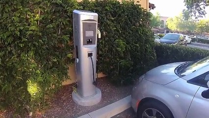 Elektrikli Araba Nasıl Sarj Edilir