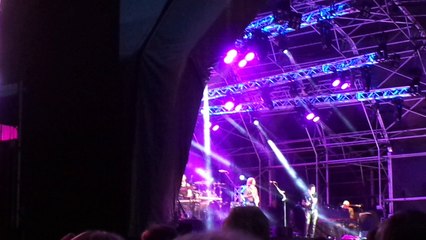 Cliff Richard at Lincoln Castle 24Jun17 - It's gonna be ok