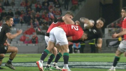 Tournée des Lions Britanniques - Le plaquage incroyable de Ben Te’o sur Sonny Bill Williams