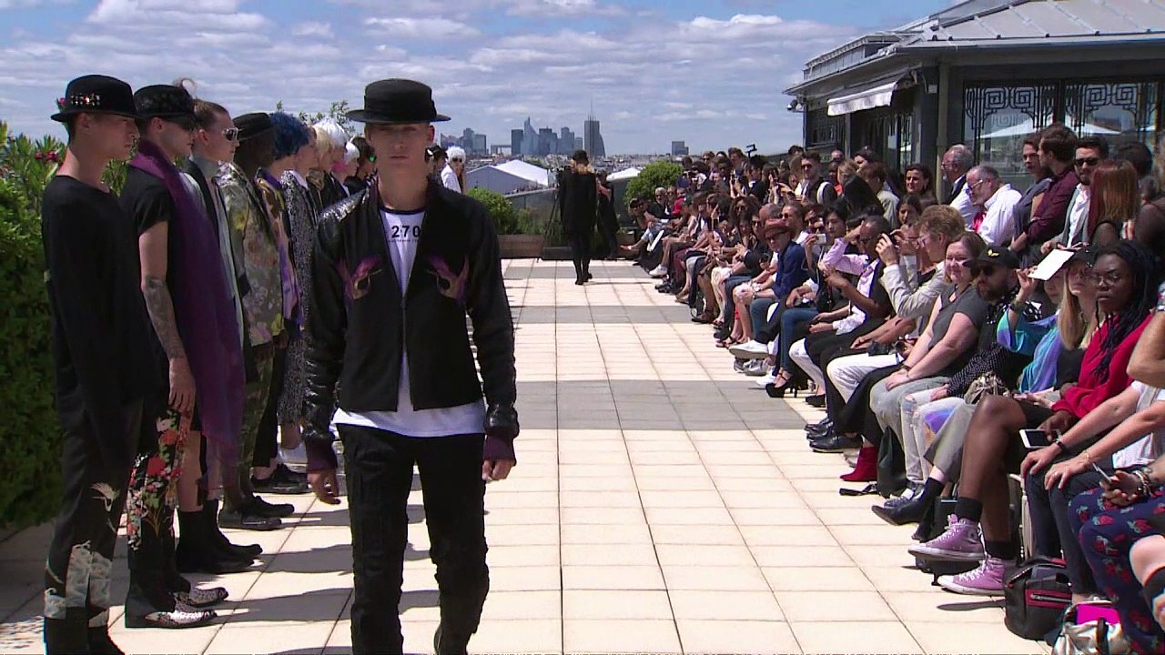 Fashion Week homme: défilé Rynshu à Paris