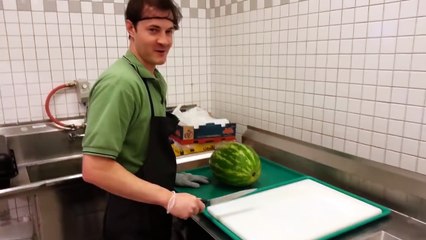 21 Seconds To Cut A Watermelon!