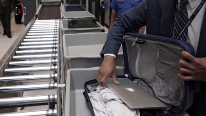 TSA Considers Forcing You To Take Books Out Of Your Carry-on Luggage