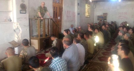 Mehmetçik El Bab'da Bayram Namazı Kıldı: Zekai Paşa Minbere Çıktı