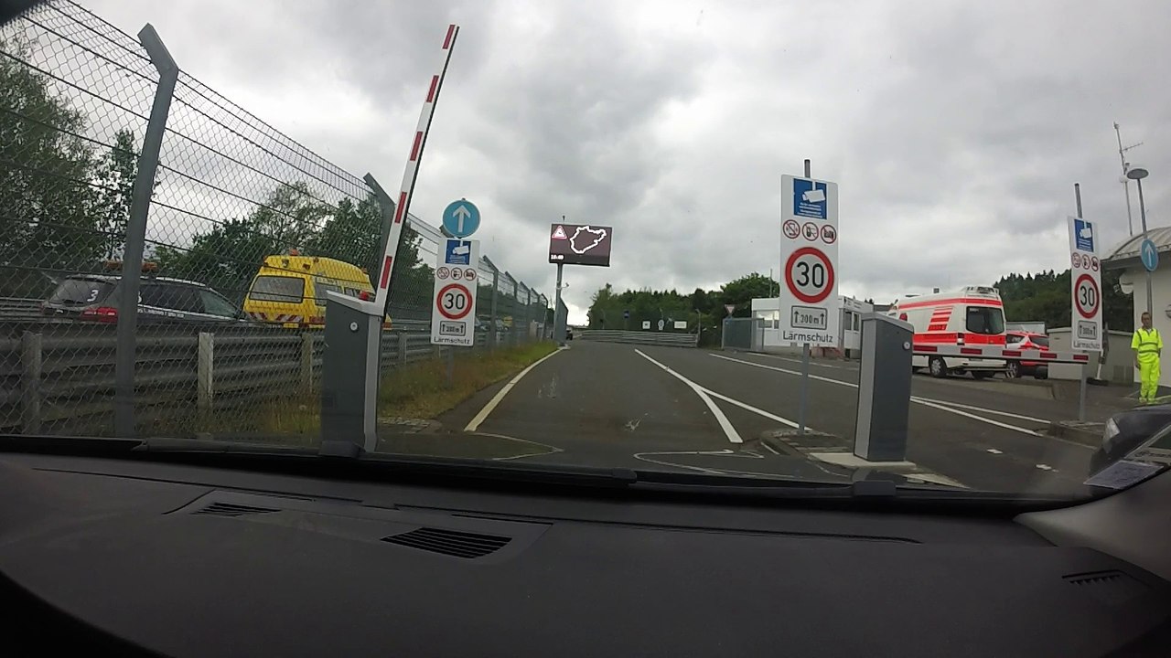 Nurburgring 8.39 BTG BMW 330i 2017.06.25