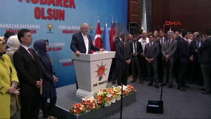 Binali Yıldırım Bölücülerle Fetö'cuların Alkış Tuttuğu Yolda Biz Yürümeyiz -2