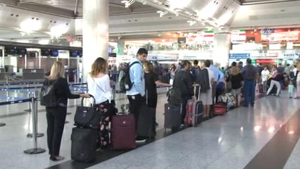 Atatürk Havalimanı'na Yabancı Akını