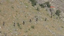 Hakkari PKK'lı Teröristler, Üs Bölgesine Havan Topuyla Saldırdı: 1 Şehit