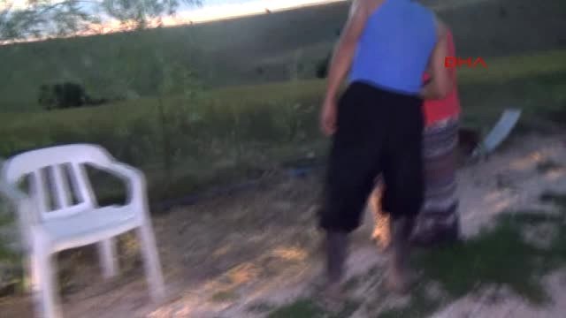 Hakkari - Karaman - Hakkari - PKK'lı Teröristler, Üs Bölgesine Havan Topuyla Saldırdı 1 Şehit