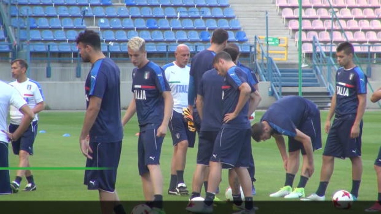 VIRAL: Sepakbola: Donnarumma Fokus Menikmati Latihan Jelang Kontra Spanyol
