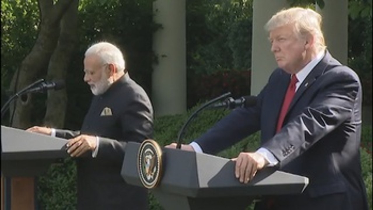 Trump aboga por encontrar "rápidamente" solución a las amenazas norcoreanas