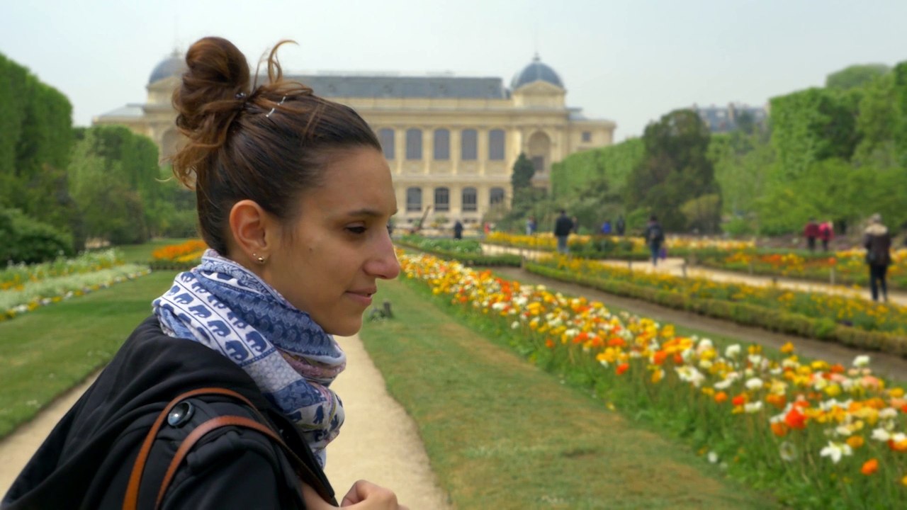 Etape 21 : Le Jardin des Plantes et ses Grandes Serres avec Camille Serme (3e au classement mondial de squash)