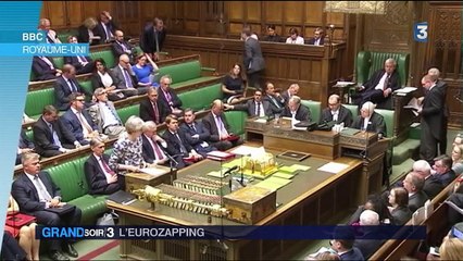 Eurozapping : une majorité à un milliard d'euros, Dali exhumé