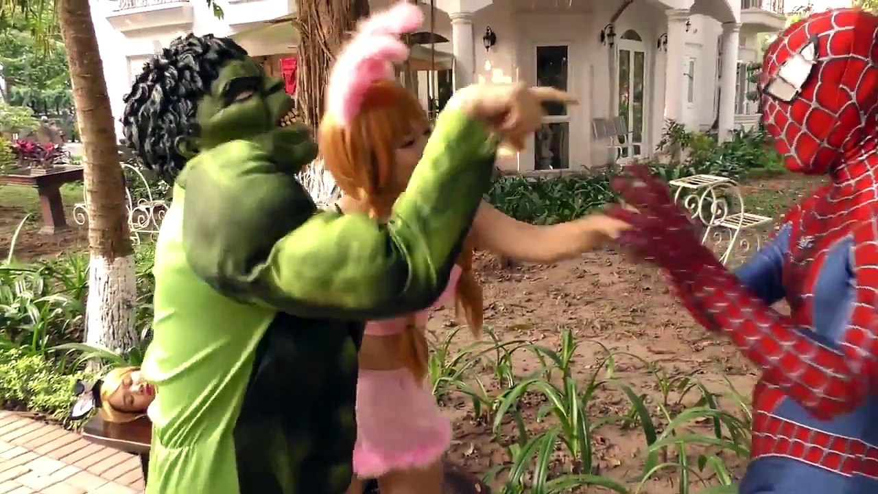 Spiderman and Frozen Elsa - Superheroes in real life #18