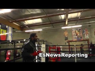 gold medal winner felix diaz shadow boxing at robert garcia boxing academy EsNews Boxing