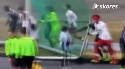 Worst football weathers !!  ☔