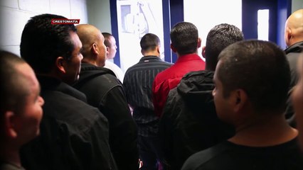 Migrantes en huelga de hambre denuncian abusos de guardias en la cárcel de California, EU
