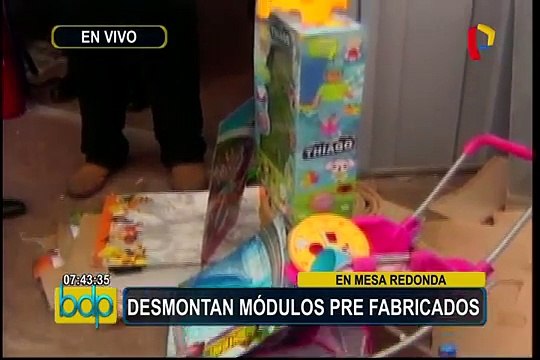 Municipalidad de Lima desmonta contenedores informales en Mesa Redonda