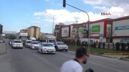 Çorum Tepelerinde Drone' Gören Sürücüler Emniyet Kemeri Takma Telaşına Girdi