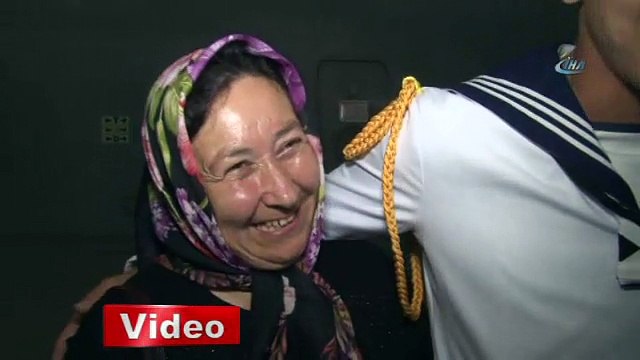 Kınalı kuzulara bayram sürprizi